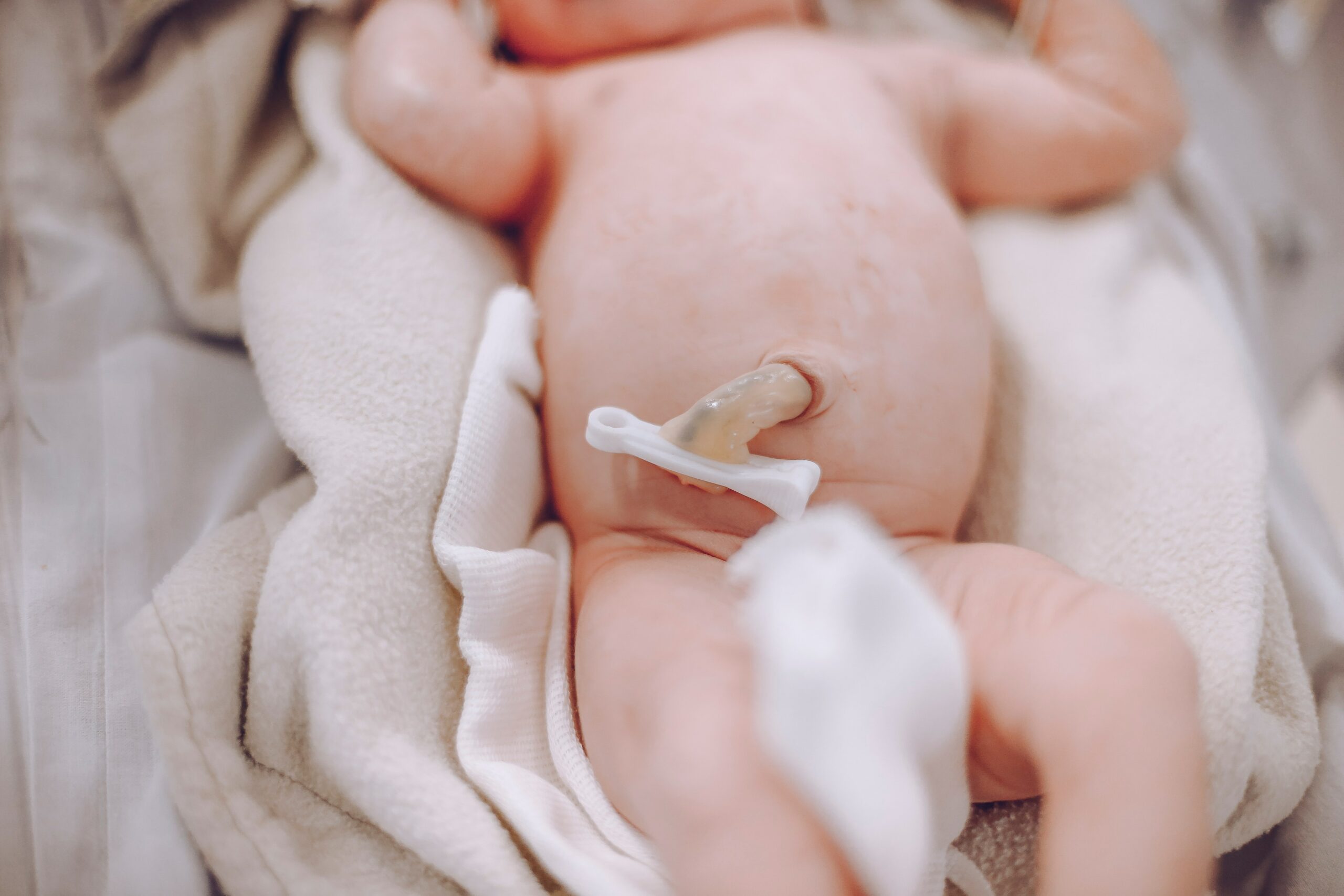 umbilical cord clamping